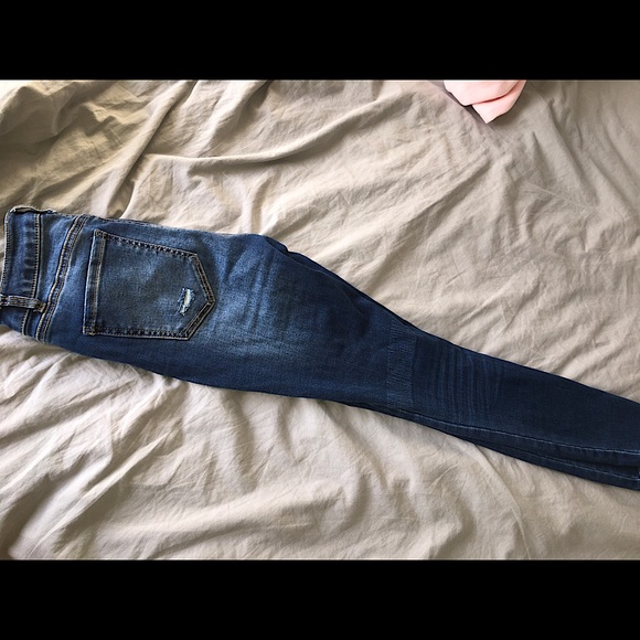 Jeans - Picture 2 of 5